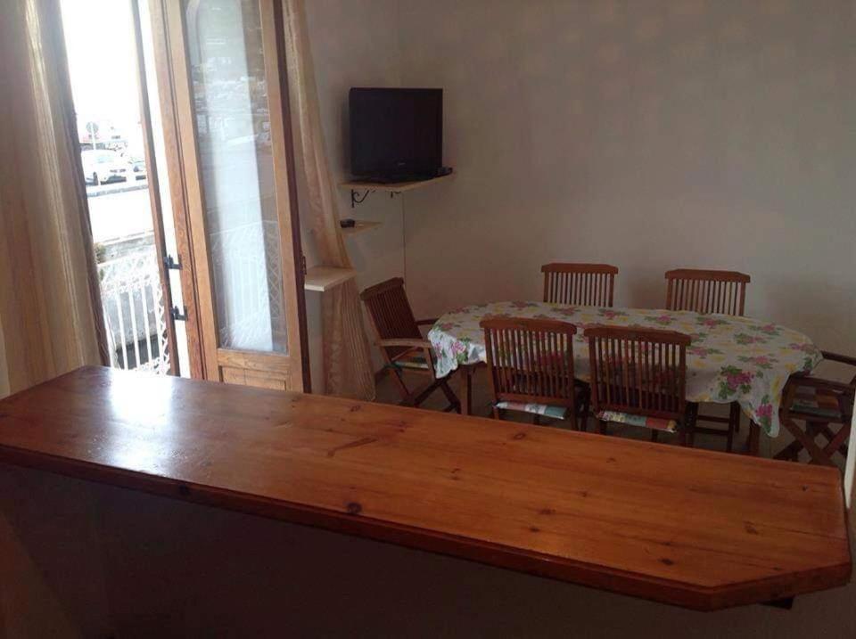Casa Del Vento Apartment Lipari  Bagian luar foto